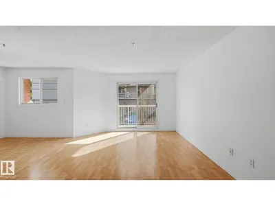 #107 10153 117 ST NW photo 22