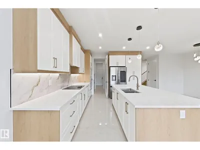 5411 64 ST photo 13