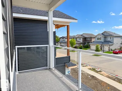5411 64 ST photo 23