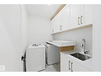 5411 64 ST photo 34