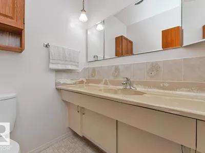 11415 56 AV NW photo 25