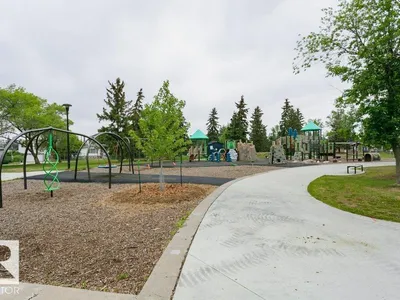 11415 56 AV NW photo 60