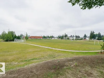 11415 56 AV NW photo 63