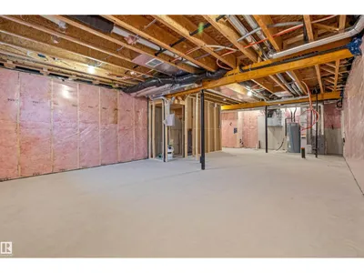 8724 183 AV NW photo 43