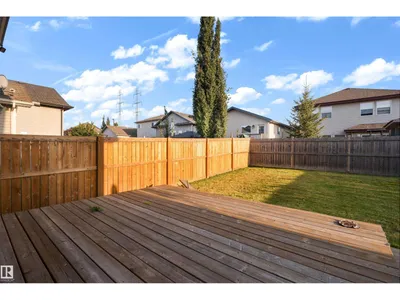 3003 25 AV NW photo 33