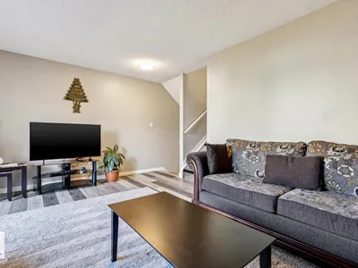 #40 9520 174 ST NW photo 4