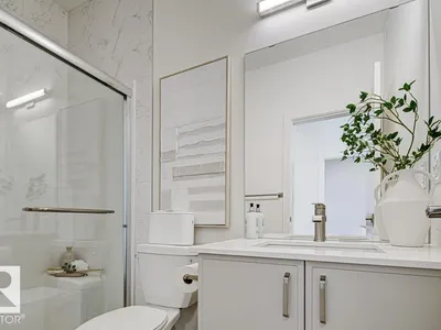21139 21 AV NW photo 4