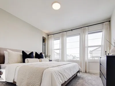 21139 21 AV NW photo 48