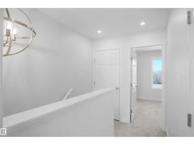 936 19 AV NW photo 20