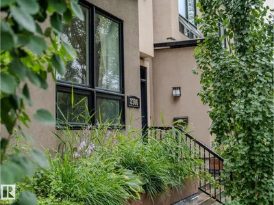 8306 108 ST NW photo 5