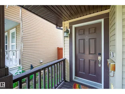 3003 20 AV NW photo 11
