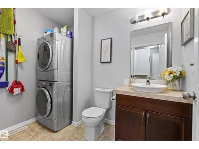 3003 20 AV NW photo 24