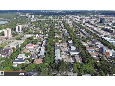 10941 81 AV NW photo 62