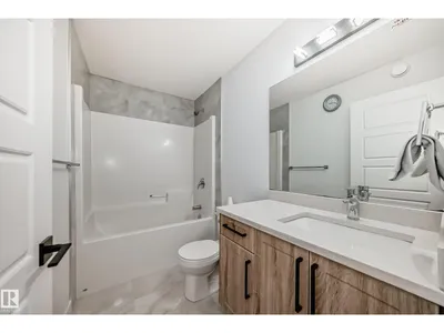 563 KLEINS CR photo 19