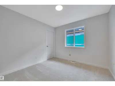 710 22 ST SW photo 28