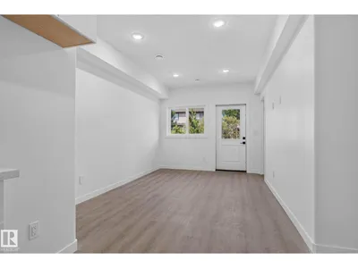 #29 130 HAWKS RIDGE BV NW photo 37