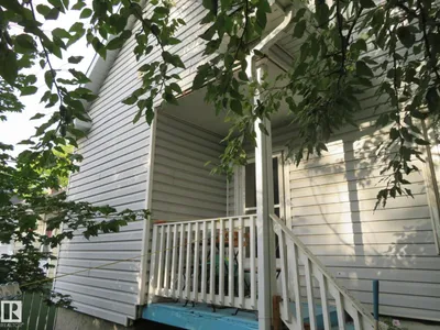 10816 92 ST NW photo 15