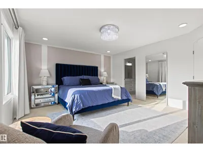 915 177 ST SW photo 34