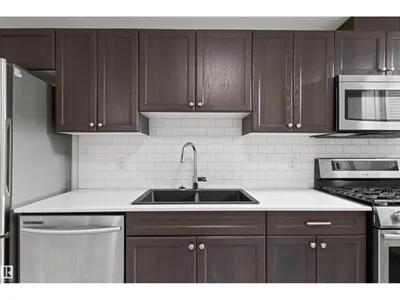 915 177 ST SW photo 52