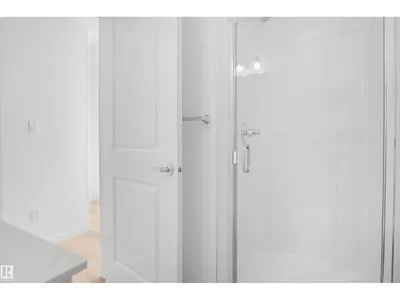 505 177 AV NE photo 19