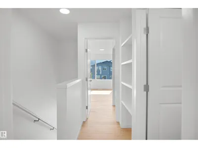 505 177 AV NE photo 15