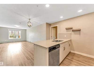 #107 1506 TAMARACK BV NW photo 16