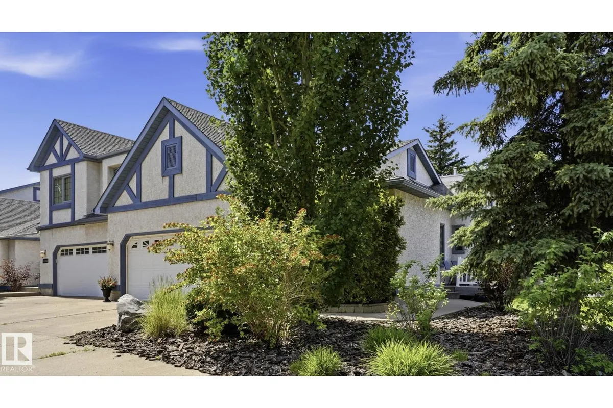 #10 11249 12 AV NW exterior