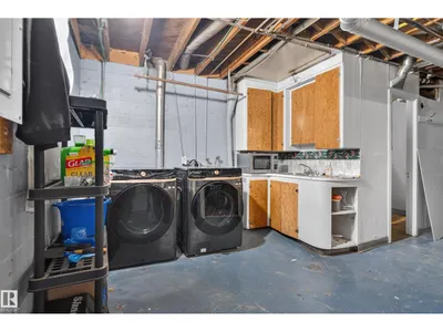11406 83 ST NW photo 31