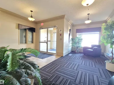 #128 16807 100 AV NW NW photo 5