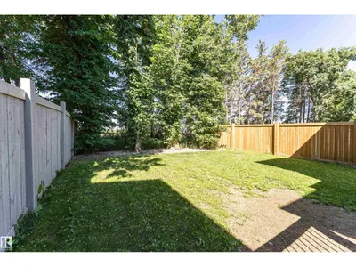 7322 CHIVERS CR SW photo 31