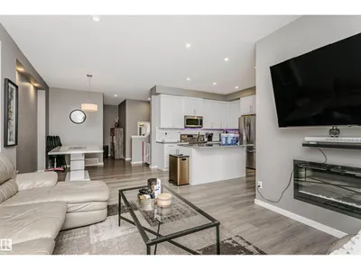 7322 CHIVERS CR SW photo 9