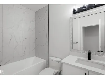 2411 209 ST NW photo 31