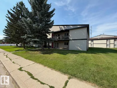 #2 11608 28 AV NW photo 14