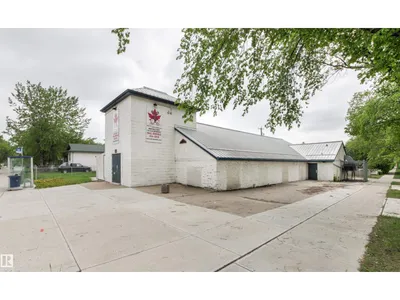 12926 115 ST NW photo 23