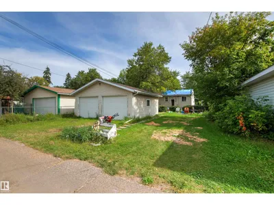 12926 115 ST NW photo 4