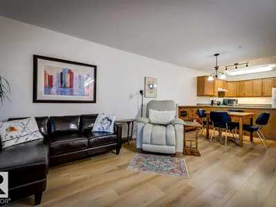#212 8912 156 ST NW photo 9
