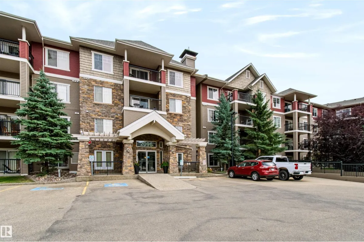 #155 2096 BLACKMUD CREEK DR SW exterior