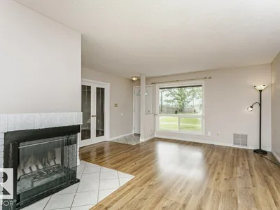 2083 SADDLEBACK RD NW photo 4