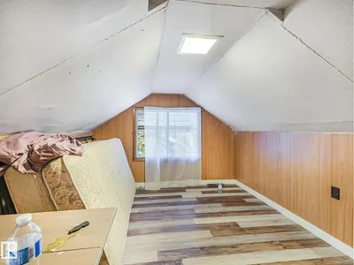 10948 108 ST NW photo 12