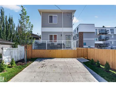 10726 107 ST NW photo 23
