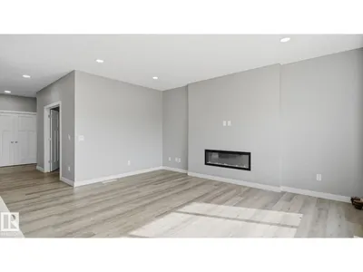 3004 9 ST NW photo 12