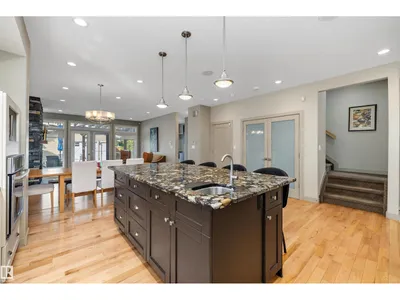 11534 122 ST NW photo 18
