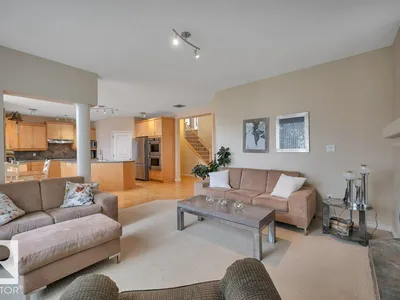 739 HALIBURTON CR NW photo 12