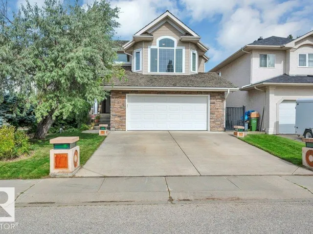 739 HALIBURTON CR NW, Edmonton