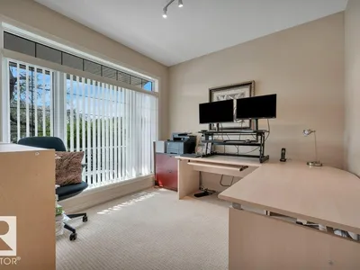 739 HALIBURTON CR NW photo 27