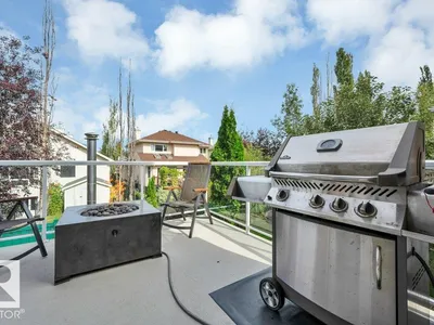 739 HALIBURTON CR NW photo 23