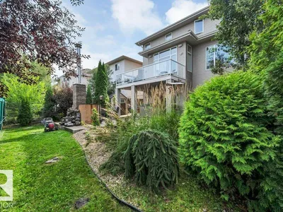 739 HALIBURTON CR NW photo 48