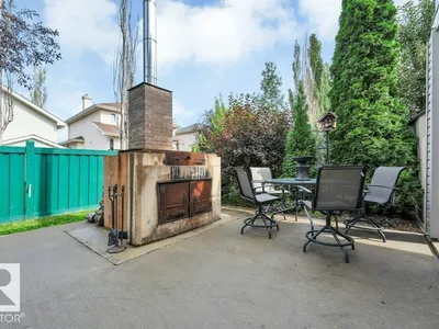 739 HALIBURTON CR NW photo 47
