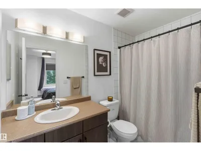 2689 SIR ARTHUR CURRIE WY NW photo 27