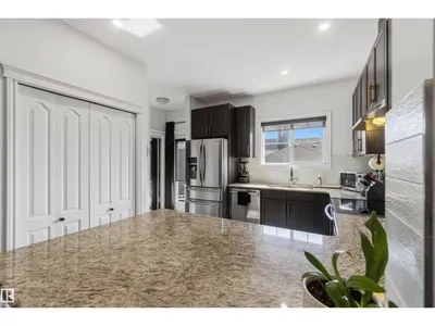 2689 SIR ARTHUR CURRIE WY NW photo 15